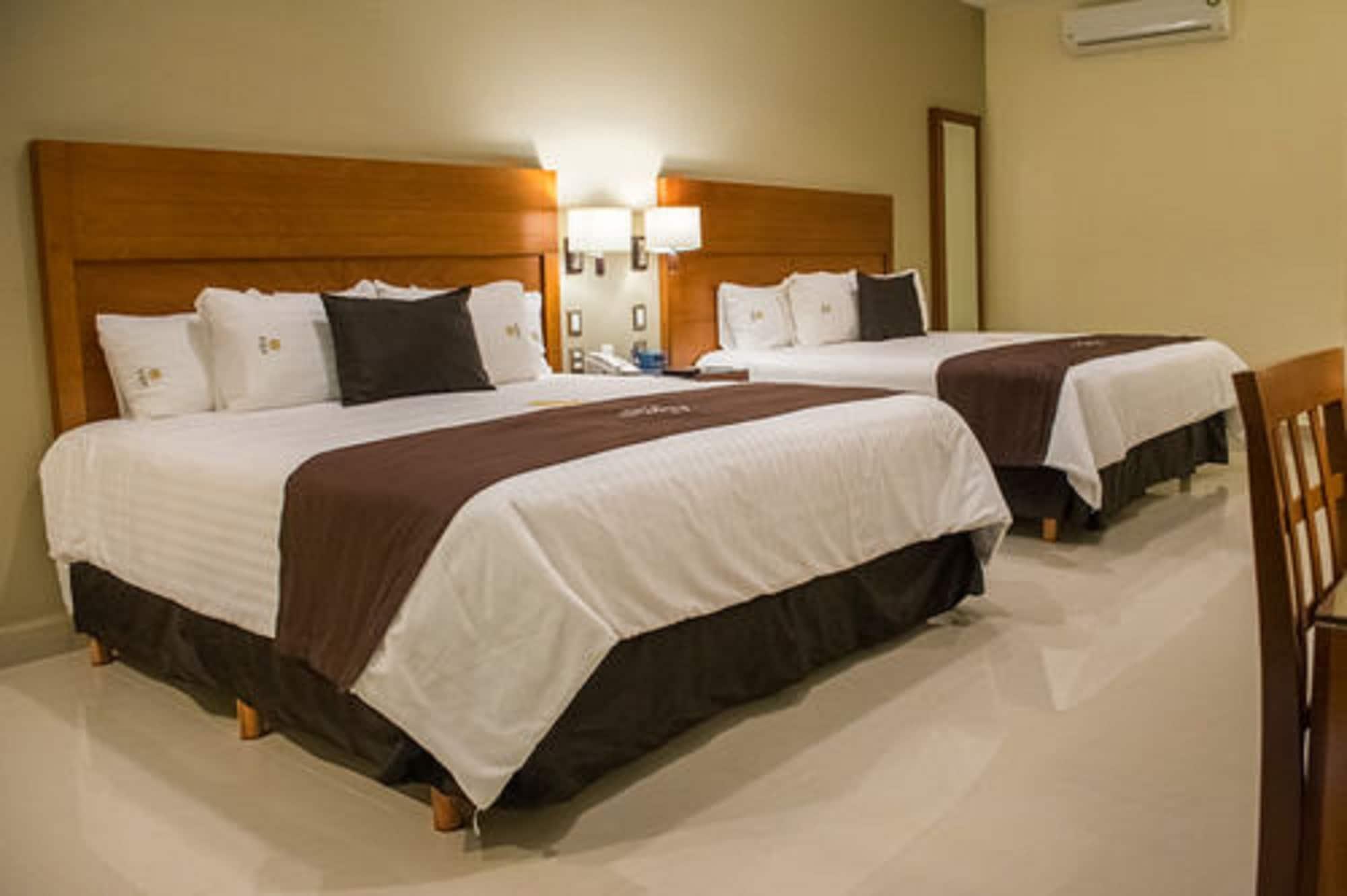 Hotel Ecce Inn&Spa Silao Exterior foto