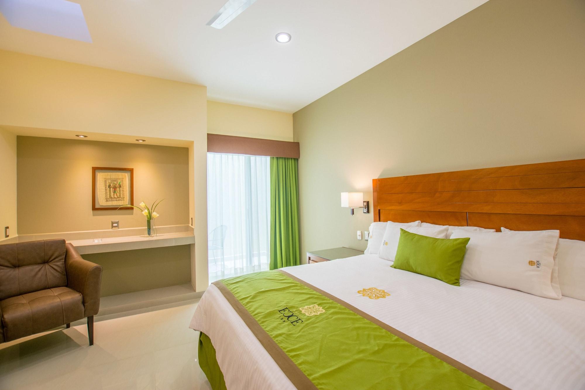 Hotel Ecce Inn&Spa Silao Exterior foto A room at the hotel