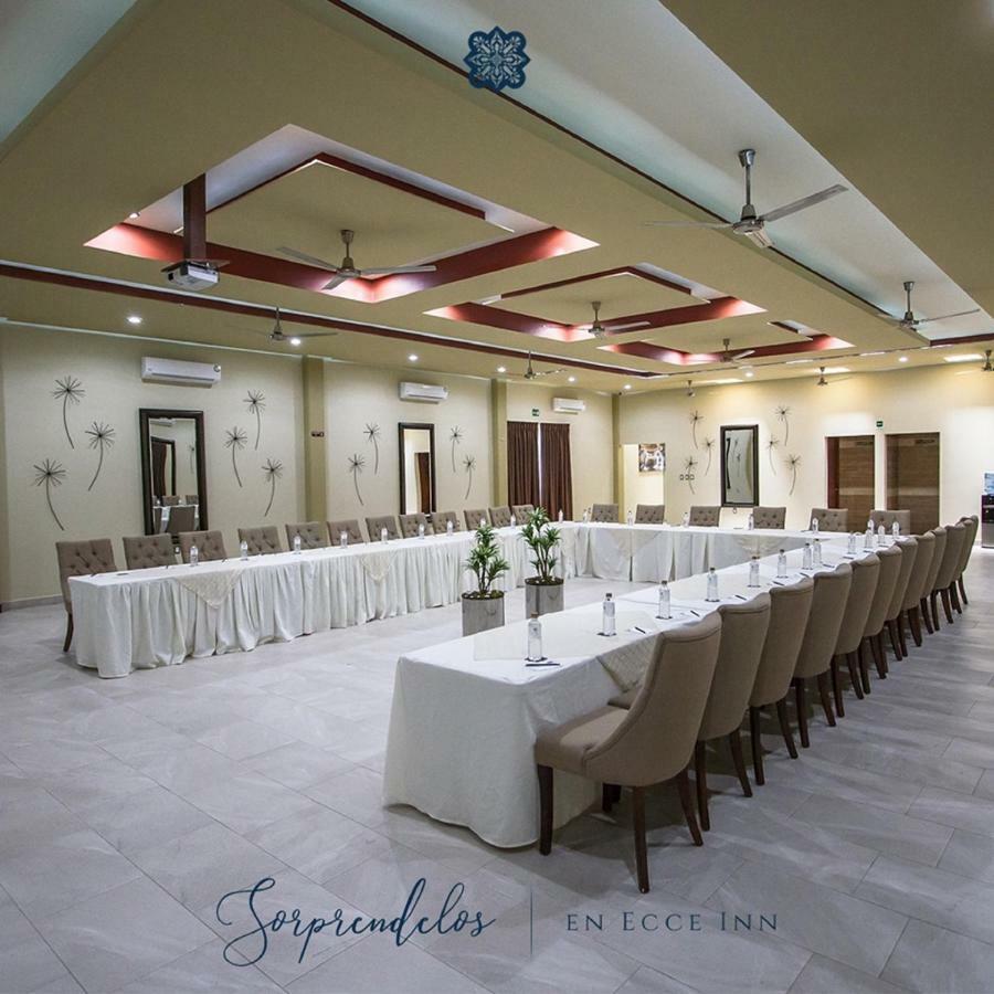 Hotel Ecce Inn&Spa Silao Exterior foto The meeting room